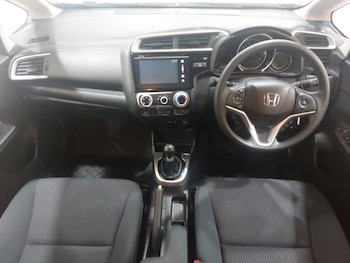 Used Honda Jazz 2020 for sale - 79112990: Photo