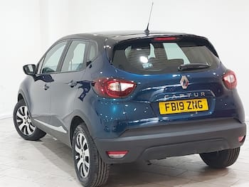Used Renault Captur 2019 for sale - 79675142: Photo
