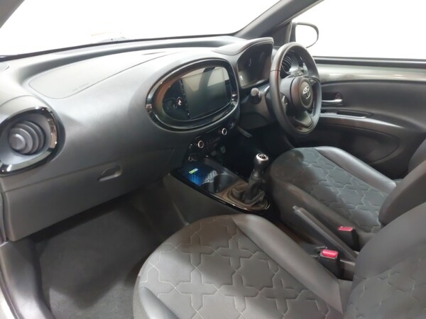 Used Toyota Aygo X 2022 for sale - 76258240: Photo 5