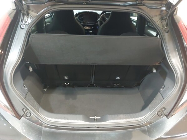 Used Toyota Aygo X 2022 for sale - 76258240: Photo 8