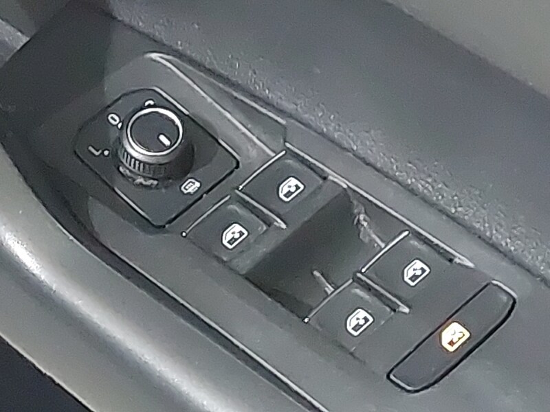 Used Volkswagen Polo 2018 for sale - 76699903: Photo 12