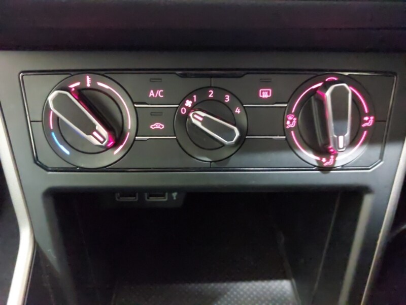 Used Volkswagen Polo 2018 for sale - 76699903: Photo 15