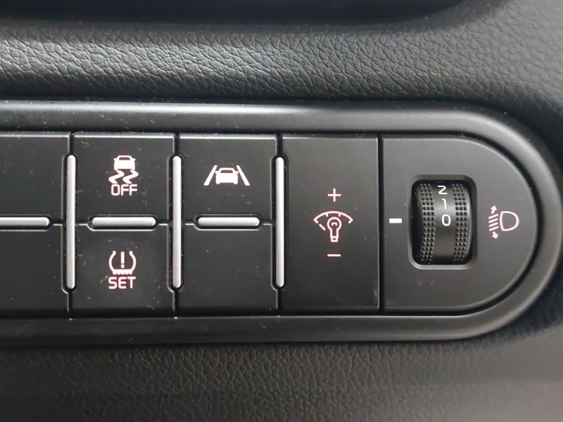 Used Kia XCeed 2023 for sale - 78203130: Photo 17