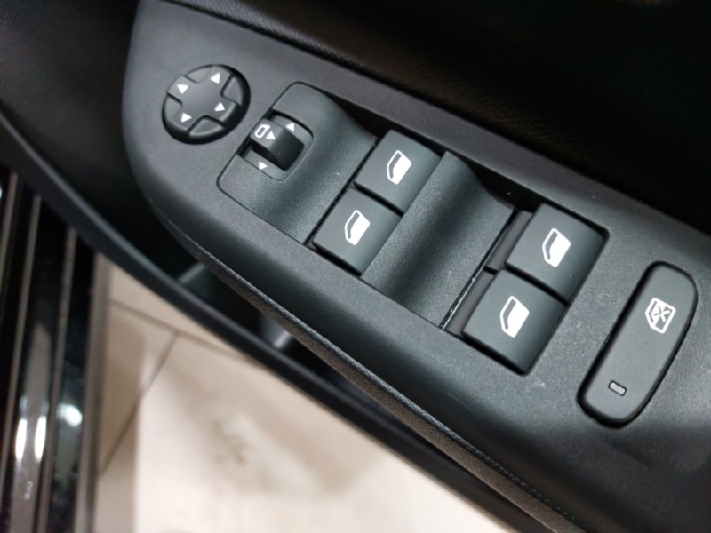 Used Vauxhall Corsa 2025 for sale - 76134863: Photo 19