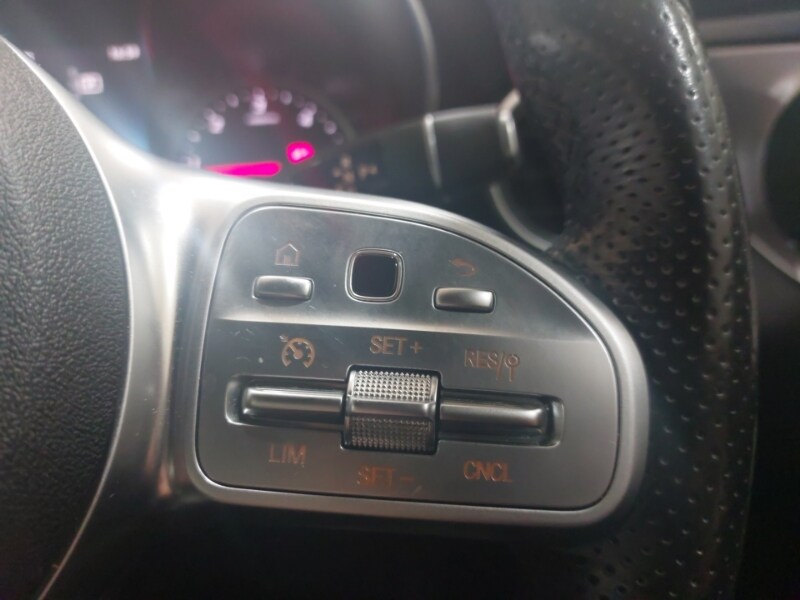 Used Mercedes-Benz C Class 2019 for sale - 77663923: Photo 18