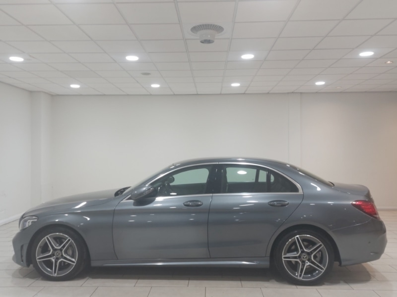 Used Mercedes-Benz C Class 2019 for sale - 77663923: Photo 4