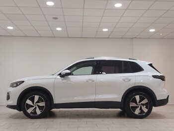 Used Volkswagen Tiguan 2024 for sale - 77663909: Photo