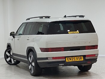 Used Hyundai Santa Fe 2025 for sale - 77907611: Photo