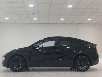 Used Tesla Model Y 2023 for sale - 79522995: Photo