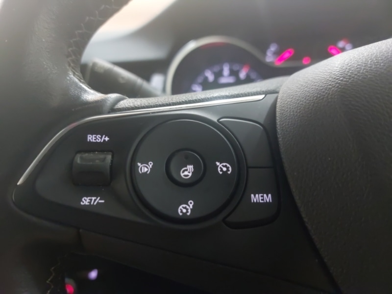 Used Vauxhall Crossland 2022 for sale - 78114009: Photo 17