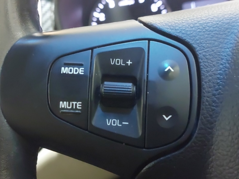 Used Kia Carens 2018 for sale - 77028643: Photo 18