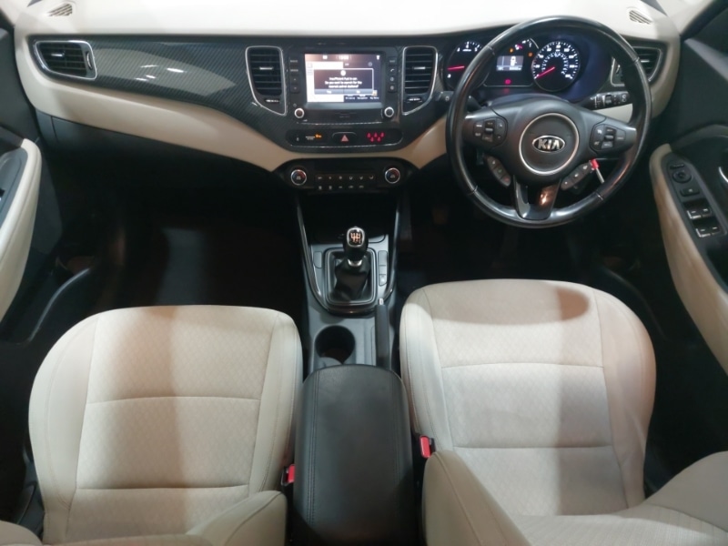 Used Kia Carens 2018 for sale - 77028643: Photo 2