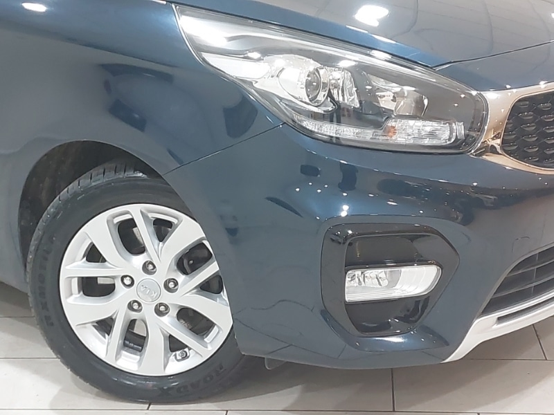 Used Kia Carens 2018 for sale - 77028643: Photo 9