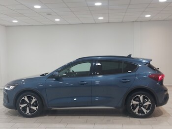 Used Ford Focus 2023 for sale - 78455937: Photo