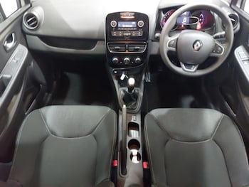 Used Renault Clio 2017 for sale - 79153222: Photo