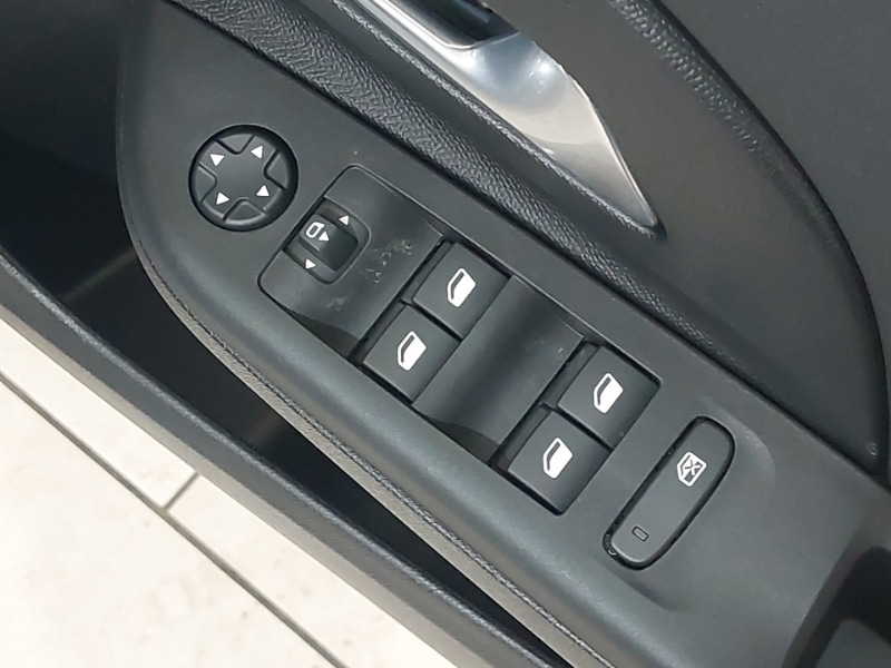 Used Vauxhall Corsa 2025 for sale - 76070984: Photo 12
