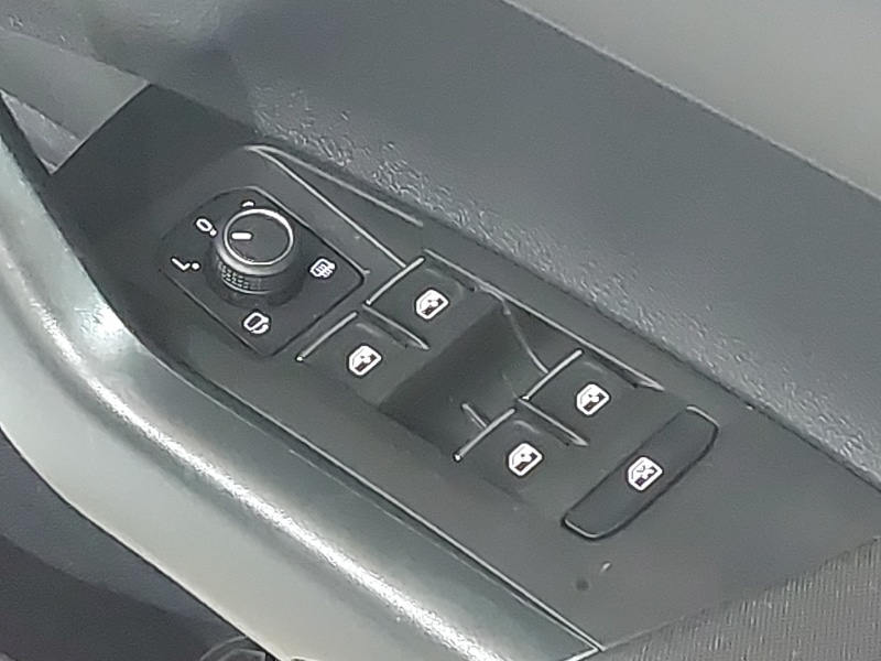 Used Volkswagen Polo 2023 for sale - 76150566: Photo 12