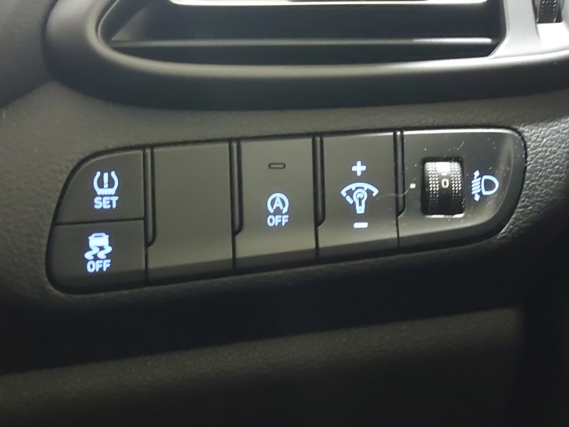 Used Hyundai i30 2023 for sale - 76846798: Photo 18