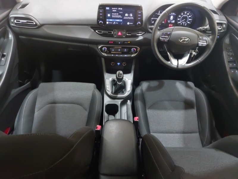 Used Hyundai i30 2023 for sale - 76846798: Photo 2