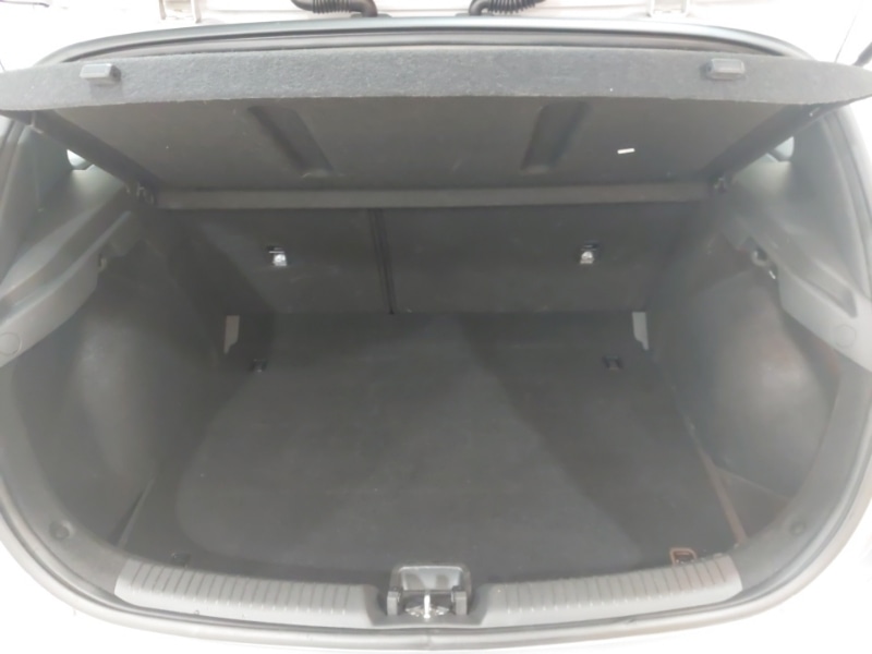 Used Hyundai i30 2023 for sale - 76846798: Photo 8