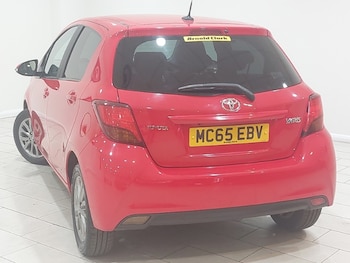Used Toyota Yaris 2016 for sale - 78424990: Photo
