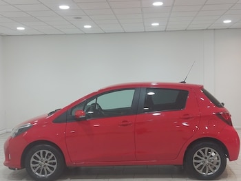Used Toyota Yaris 2016 for sale - 78424990: Photo