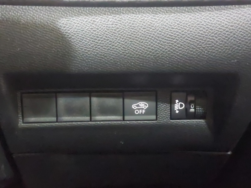 Used Peugeot 2008 2024 for sale - 77329610: Photo 17