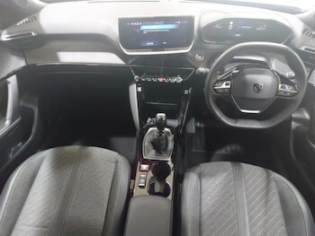 Used Peugeot 2008 2024 for sale - 77329610: Photo