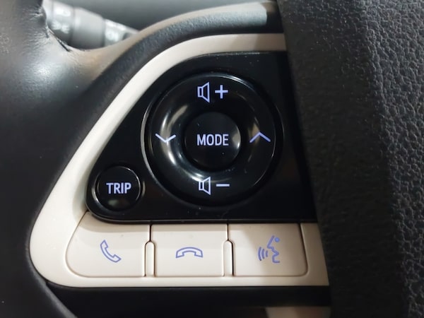 Used Toyota Prius 2017 for sale - 76335754: Photo 18