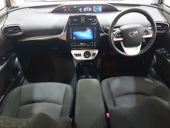 Used Toyota Prius 2017 for sale - 76335754: Photo