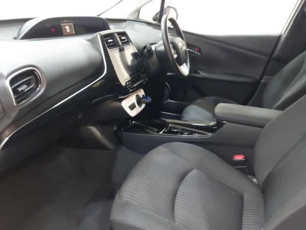 Used Toyota Prius 2017 for sale - 76335754: Photo 5
