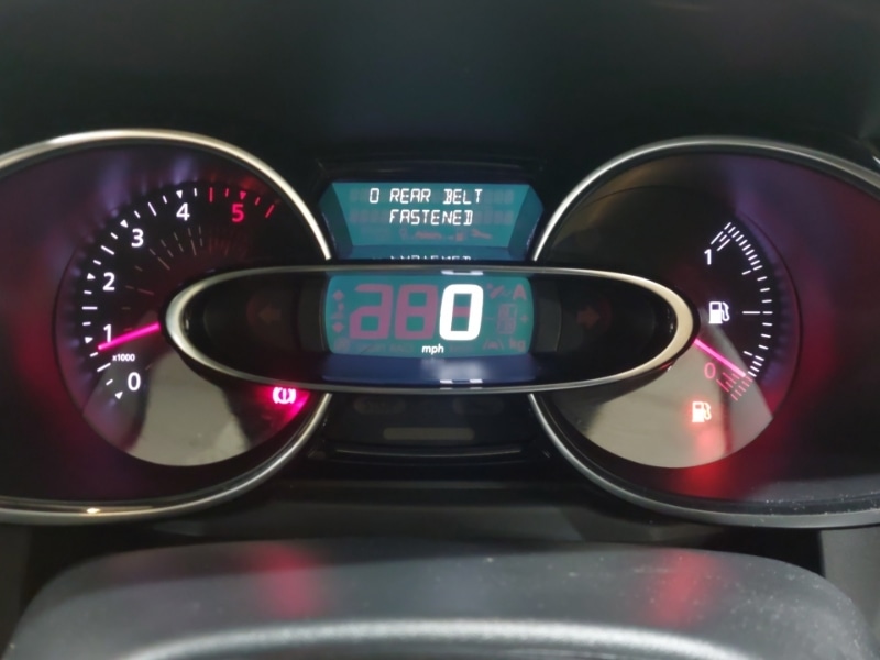 Used Renault Clio 2018 for sale - 77012538: Photo 11