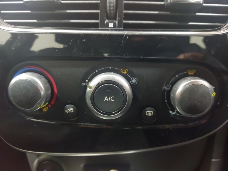 Used Renault Clio 2018 for sale - 77012538: Photo 17