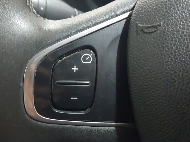 Used Renault Clio 2018 for sale - 77012538: Photo 18