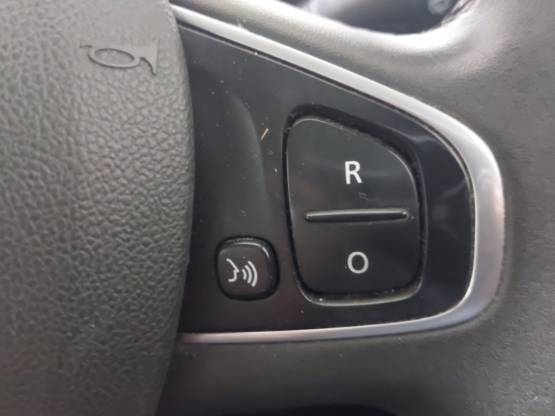 Used Renault Clio 2018 for sale - 77012538: Photo 19