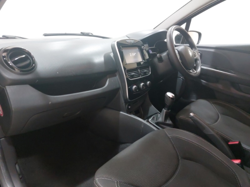 Used Renault Clio 2018 for sale - 77012538: Photo 5