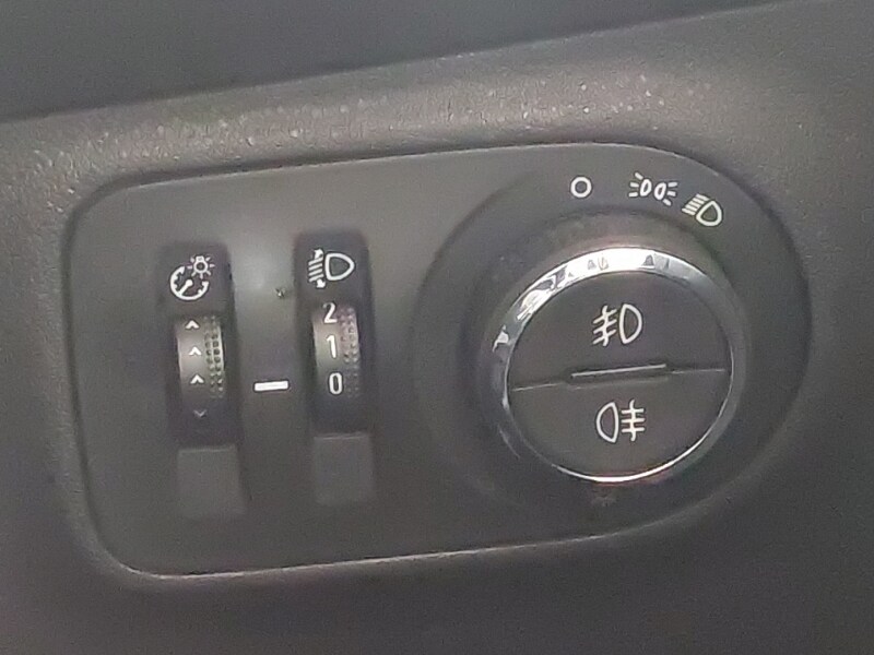 Used Vauxhall Corsa 2015 for sale - 76880128: Photo 18