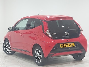 Used Toyota AYGO 2019 for sale - 79368388: Photo