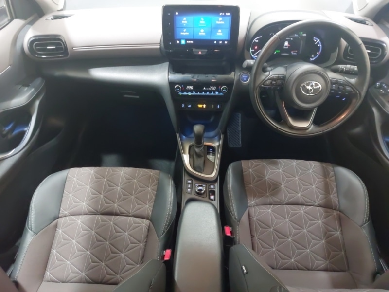 Used Toyota Yaris Cross 2023 for sale - 76779278: Photo 2
