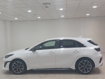 Used Kia Ceed 2023 for sale - 78274533: Photo