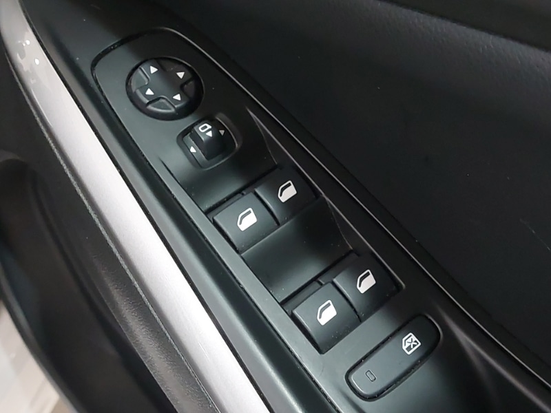 Used Vauxhall Grandland 2023 for sale - 76911756: Photo 12