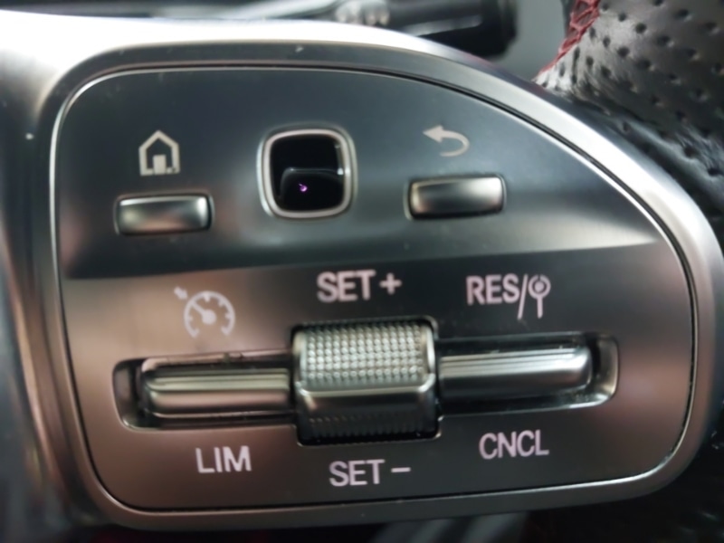 Used Mercedes-Benz EQB 2022 for sale - 76579615: Photo 13