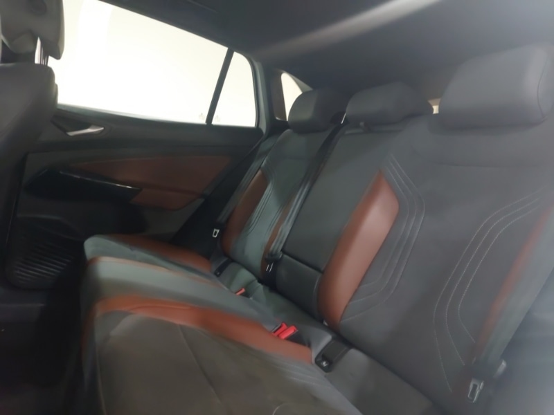 Used Volkswagen ID.4 2021 for sale - 77818296: Photo 6