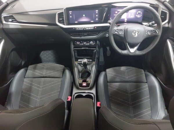 Used Vauxhall Grandland 2023 for sale - 76160321: Photo 2