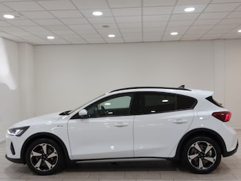 Used Ford Focus 2023 for sale - 78972859: Photo