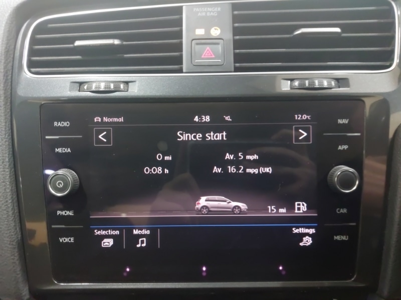 Used Volkswagen Golf 2017 for sale - 77750808: Photo 10