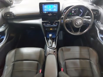 Used Toyota Yaris Cross 2022 for sale - 75500912: Photo