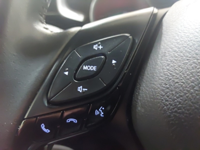 Used Toyota C-HR 2023 for sale - 77278115: Photo 14