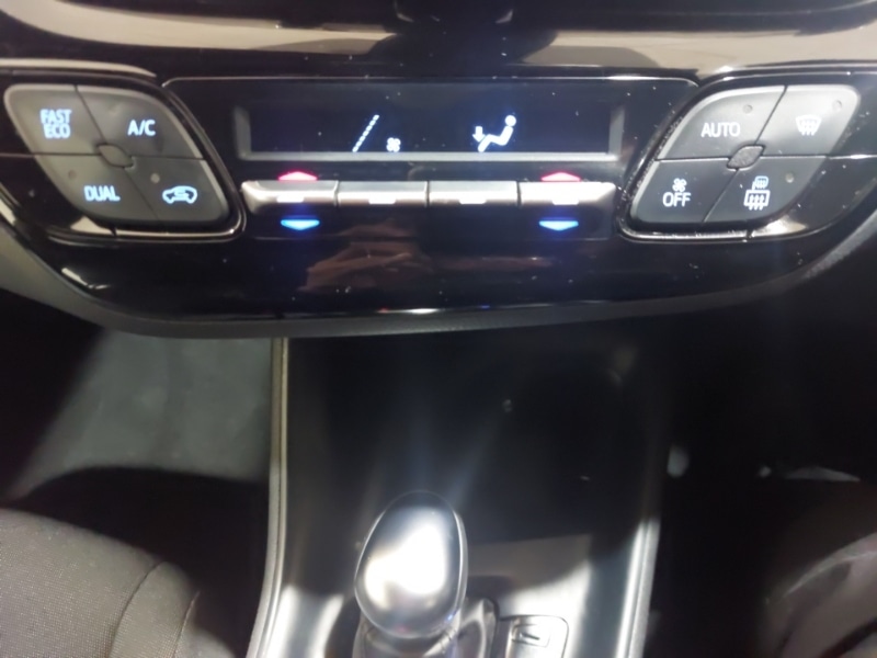 Used Toyota C-HR 2023 for sale - 77278115: Photo 16