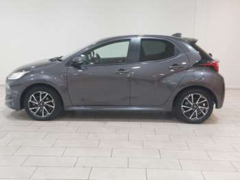 Used Toyota Yaris 2022 for sale - 74539826: Photo